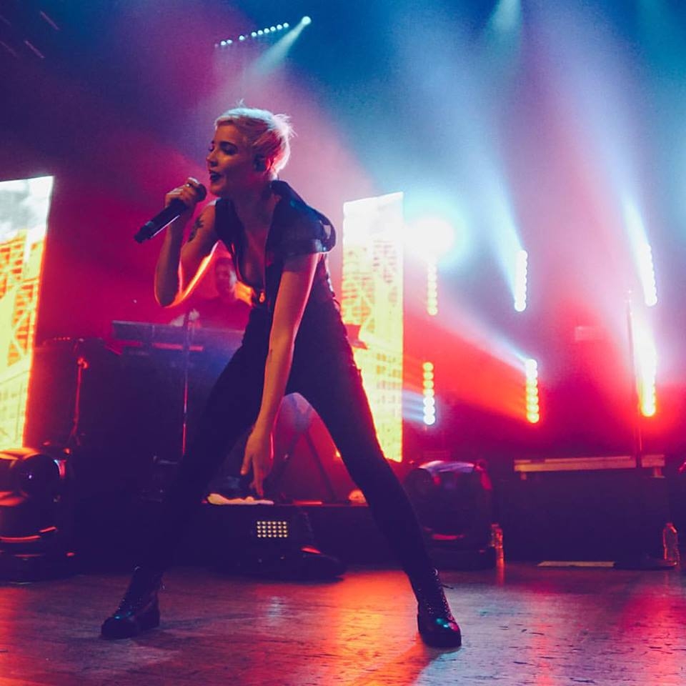  Halsey Tours the 'Badlands' with Duck Lights and 4Wall LA