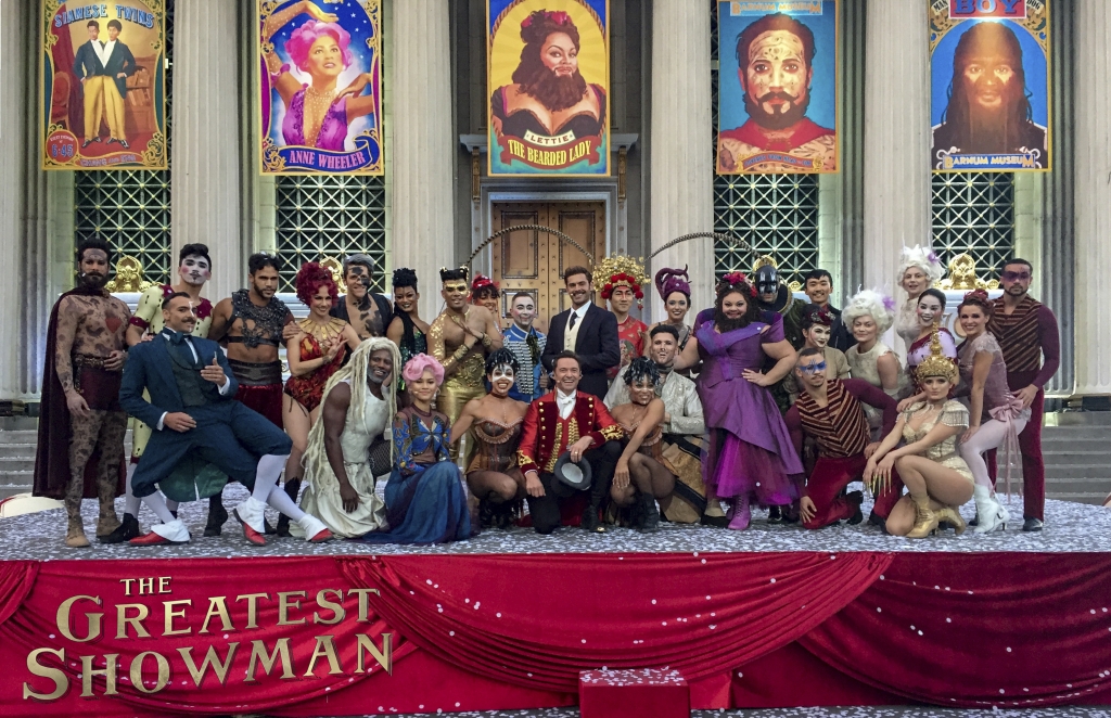  LD Allen Branton and 4Wall Light The Greatest Showman' Live Commercial