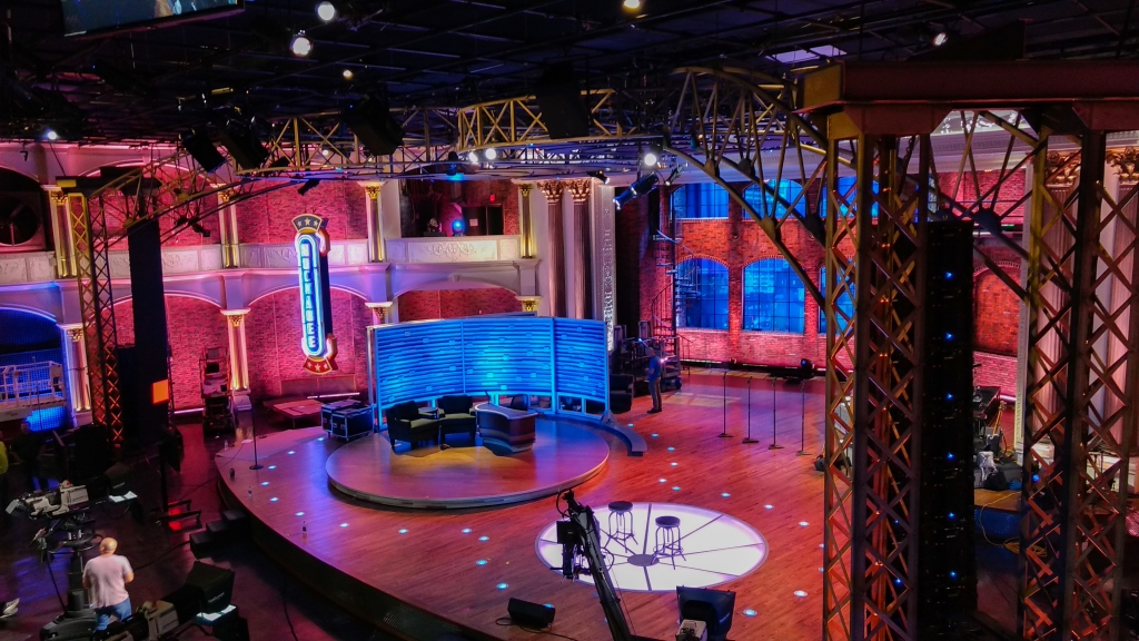  4Wall Provides Lighting for TBN's New Series 'Huckabee'