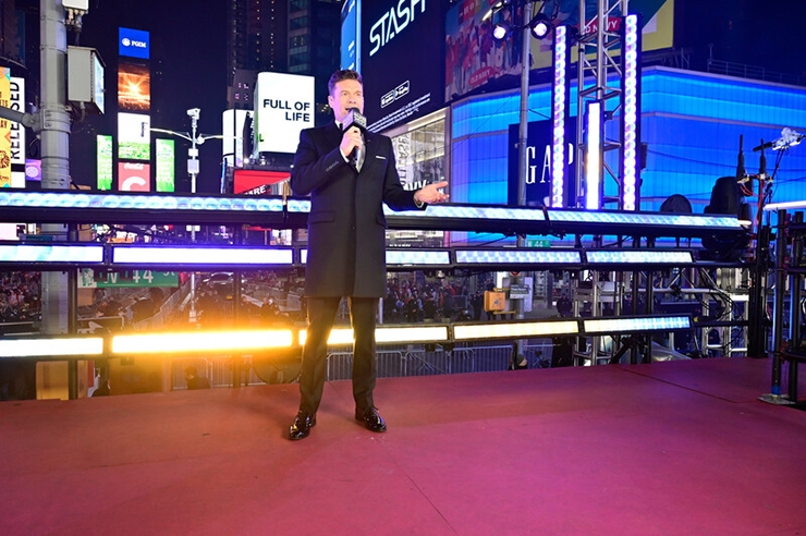  New CHAUVET Professional onAir IP Panel2 & COLOR Strike M Utilized At NYE Times Square Broadcast