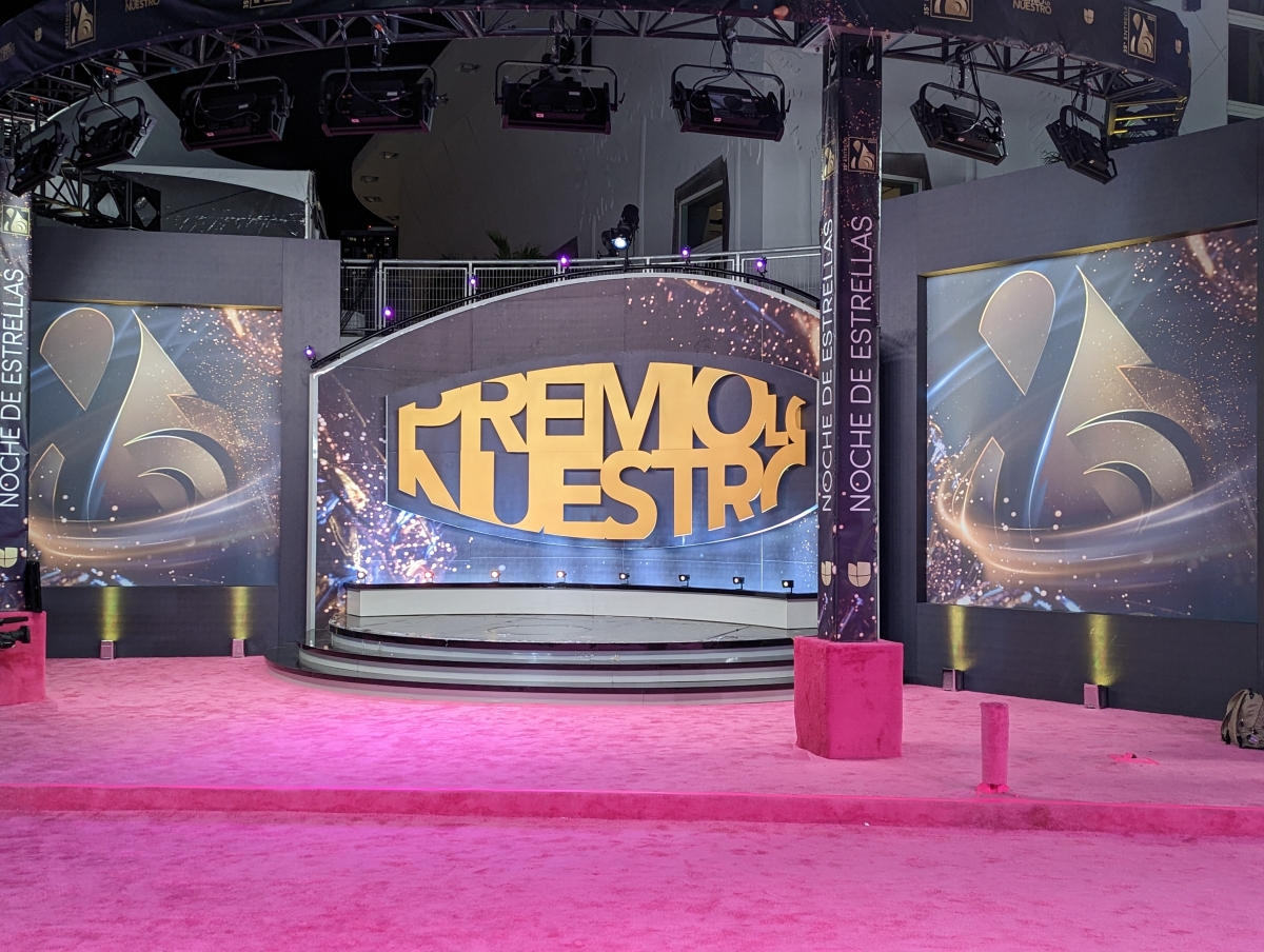  CHAUVET Professional and 4Wall Help Rene Garcia and Chris Fernandez Design Accent Premios Los Nuestro Red Carpet Event