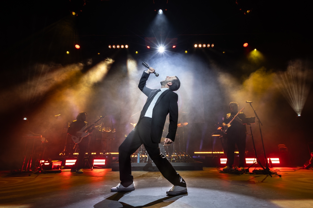  Lighting Designer David Heguy & 4Wall Illuminate The Phil Collins Story Tour